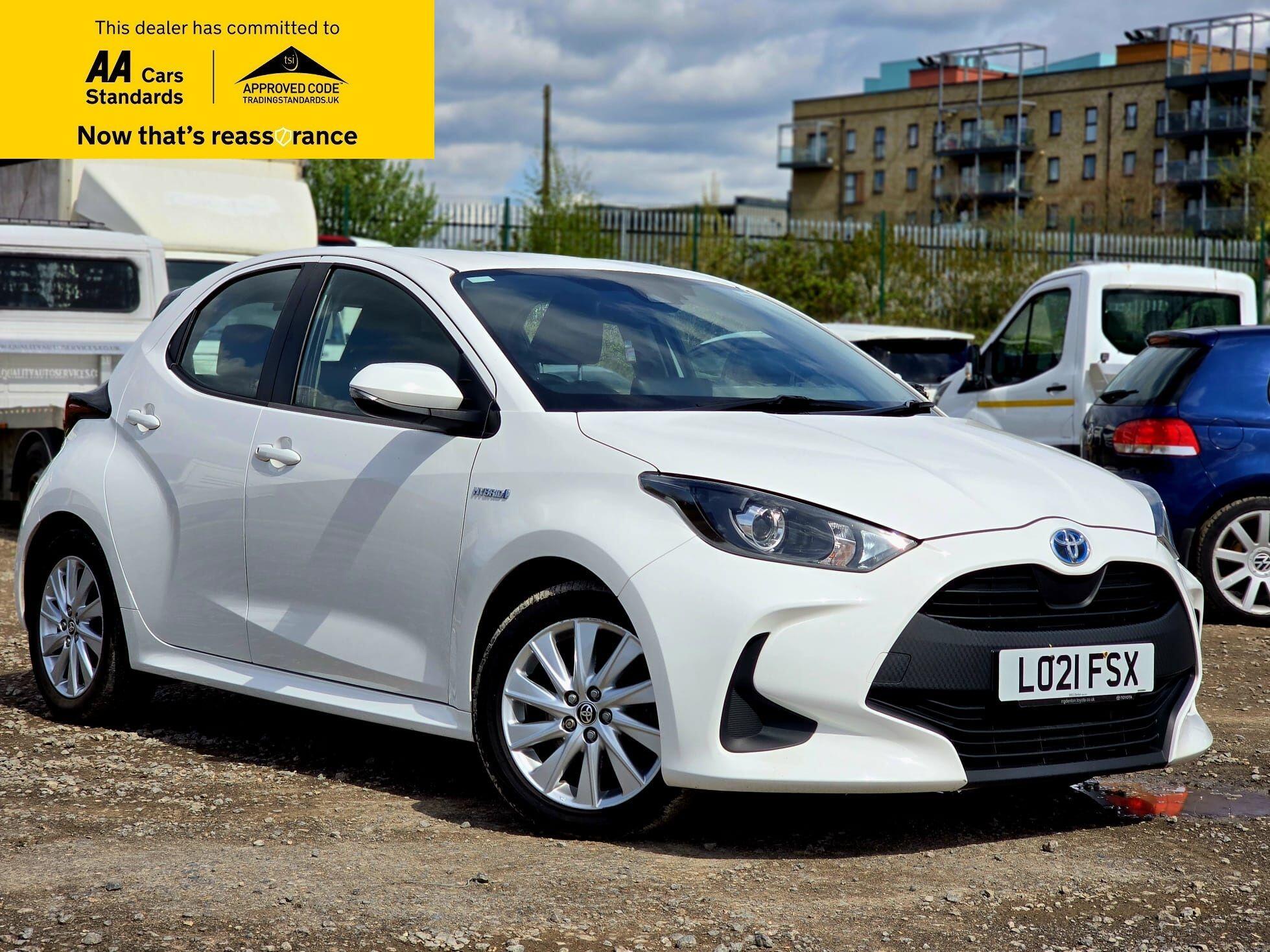 1.5 VVT-h Icon Hatchback 5dr Petrol Hybrid E-CVT Euro 6 (s/s) (116 ps)